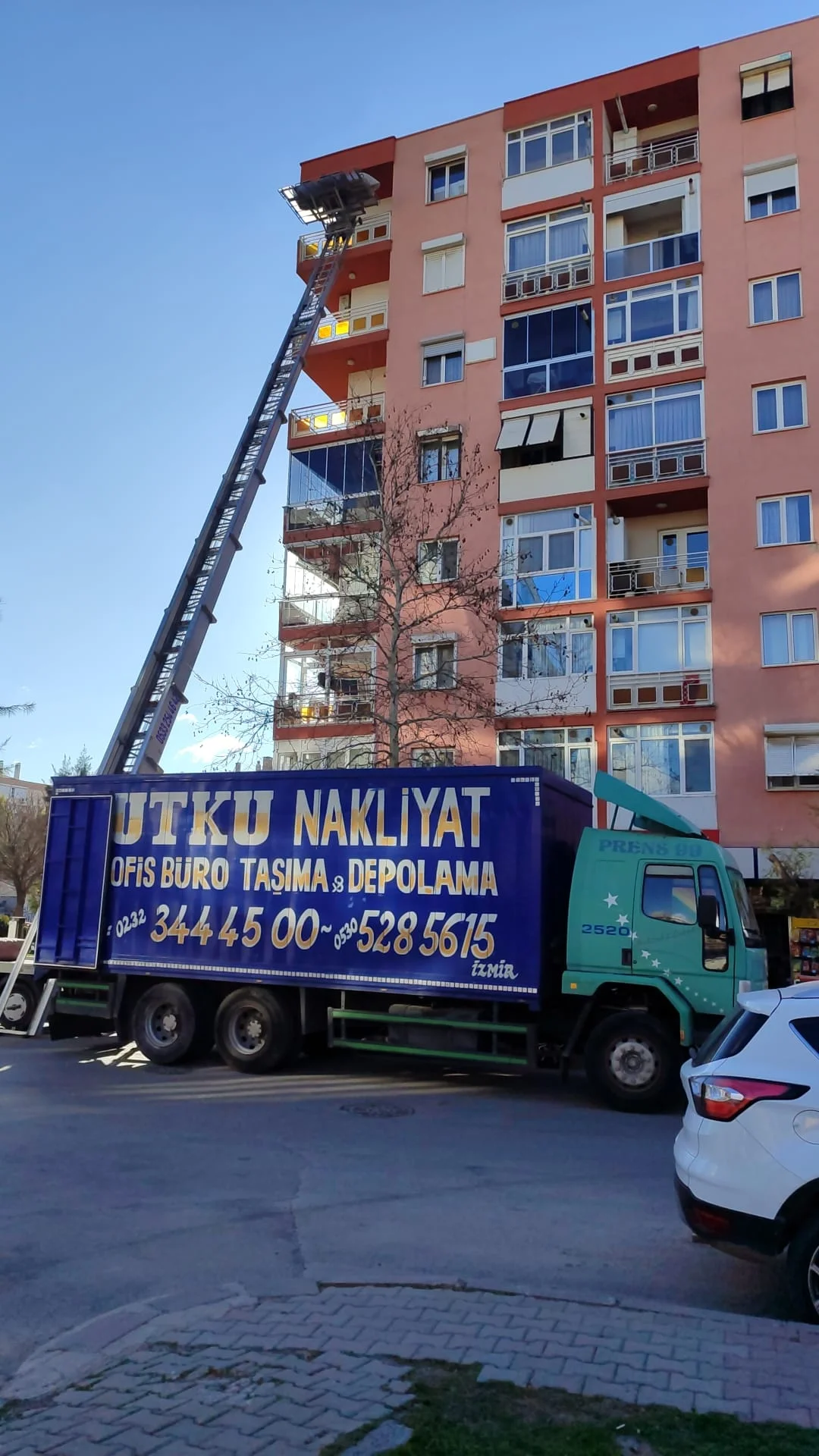 İzmir evden eve nakliyat kapak görseli